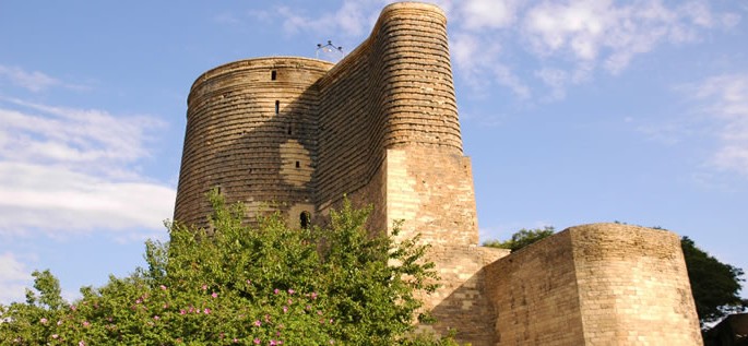 Azerbaijani language, Maiden Tower